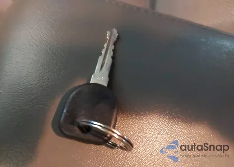 2010 Chevrolet Malibu Ls from USA, damaged, VIN 1G1ZB5EBXAF252998